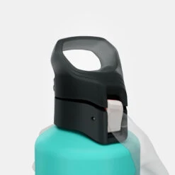 Quechua Gourde Alu 1L Avec Bouchon à Ouverture Rapide Pour La Randonnée - Vert 14 Quechua Gourde Alu 1L Avec Bouchon à Ouverture Rapide Pour La Randonnée - Vert -Camping Rabais gourde alu 1l avec bouchon a ouverture rapide pour la randonnee vert 4