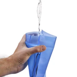 Poche à Eau Avec Tube Isotherme - 2 Litres - MT500 -Camping Rabais poche a eau avec tube isotherme 2 litres mt500 2