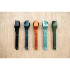 SET COMPLET DE 5 JEUX DE 3 COUVERTS MAGNÉTIQUES CAMPING EN ALUMINUM DUR - ÉTUI 11 SET COMPLET DE 5 JEUX DE 3 COUVERTS MAGNÉTIQUES CAMPING EN ALUMINUM DUR - ÉTUI -Camping Rabais set complet de 5 jeux de 3 couverts magnetiques camping en aluminum dur etui 4